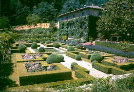 Badia a Coltibuono giardino